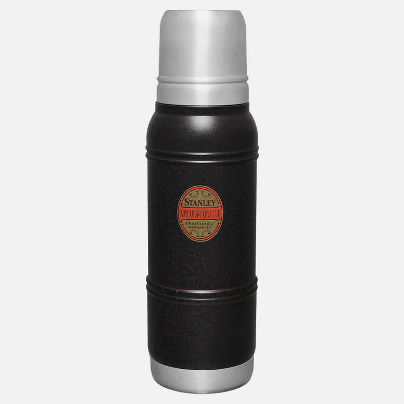 THE MILESTONES THERMAL BOTTLE | 1 L תרמוס שתייה בצבע patina ובצבע שחור 